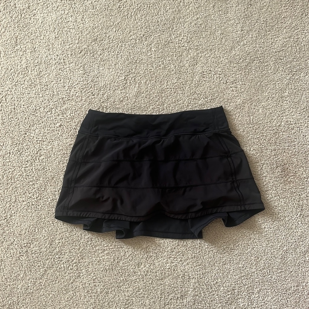 Black Lululemon Pace Rival Skirt Short